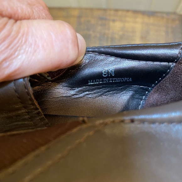 Vaneli chocolate narrow brown woven flats-like new! - Picture 4 of 6